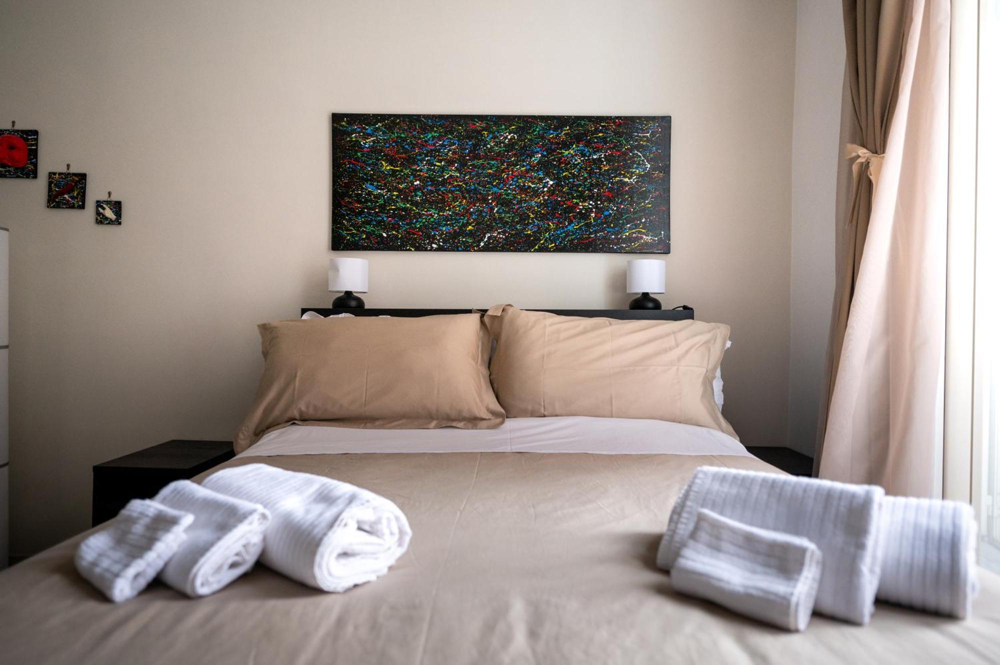 Stay Soft Apartment - Centro Storico Napoli Luaran gambar
